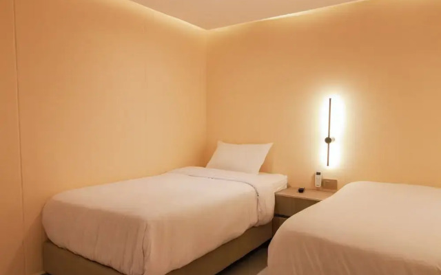 Dunia Suite