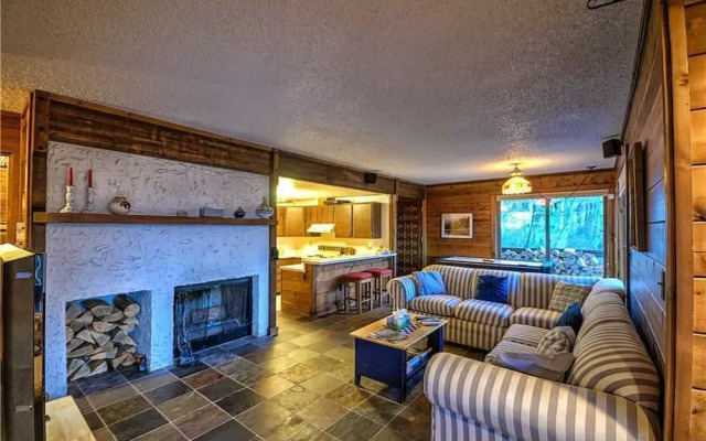 Heavenly Daze Chalet