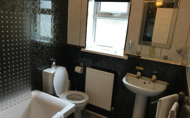 Bron Menai Guest House
