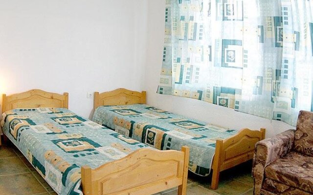 Guest House Bata