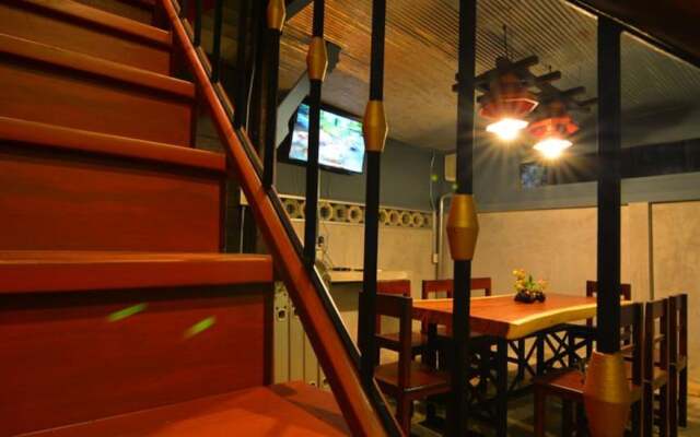 La Moon Hostel