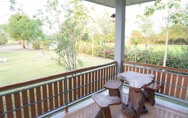 Ruenkhawhom Residence