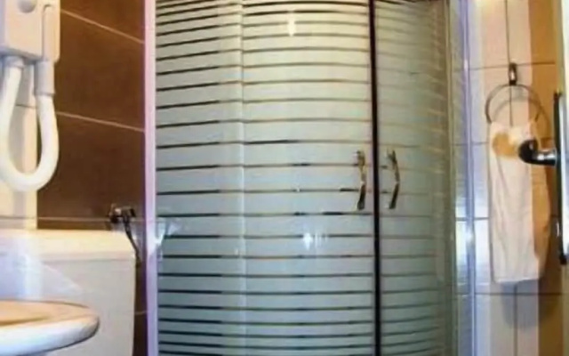 Hotel Snjezna Kuca