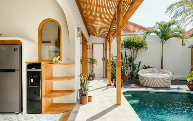 Villa Canggutopia 2 by Alfred in Bali - Romantic 1BD Villa Canggu Near the Beach – Pool – Canggu