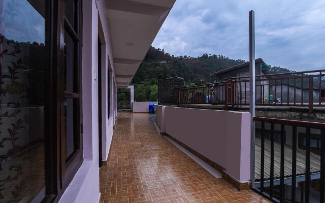 OYO 15935 Hotel Shivay
