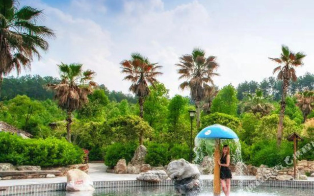 Sanlifan Hotspring Resort Hotel