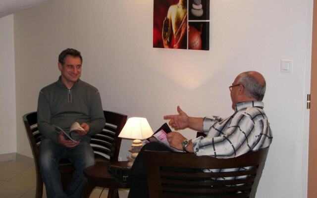 FASTHOTEL LE RALE DES GENETS - Un hôtel FH COLLECTION