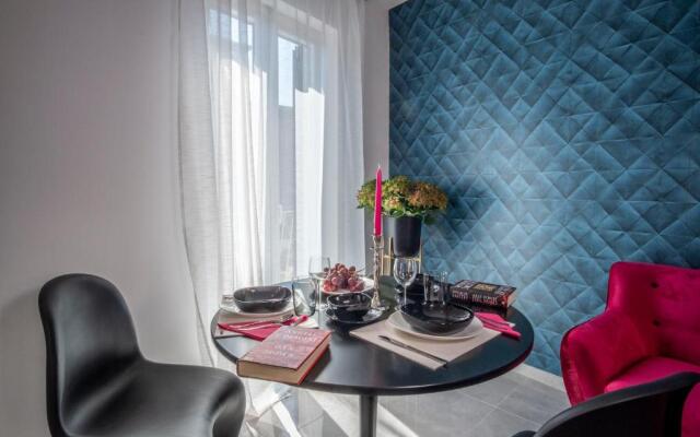 36 Steps in Tasso Square