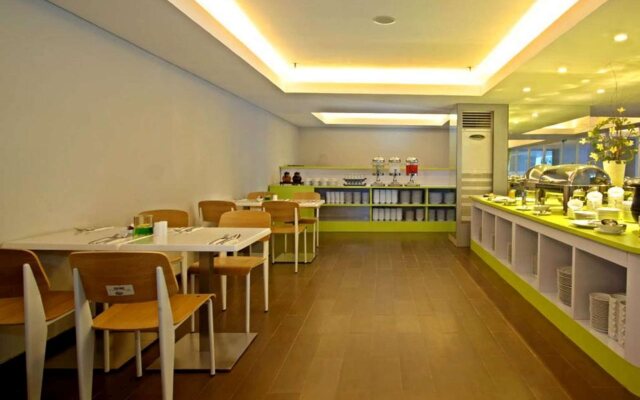 favehotel Gatot Subroto