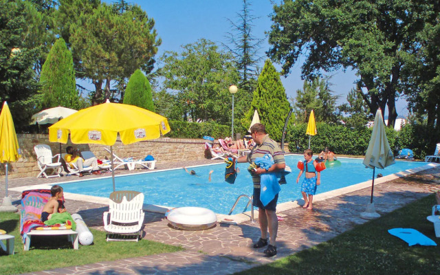 Apartment in Residence La Ginestra in Montelparo