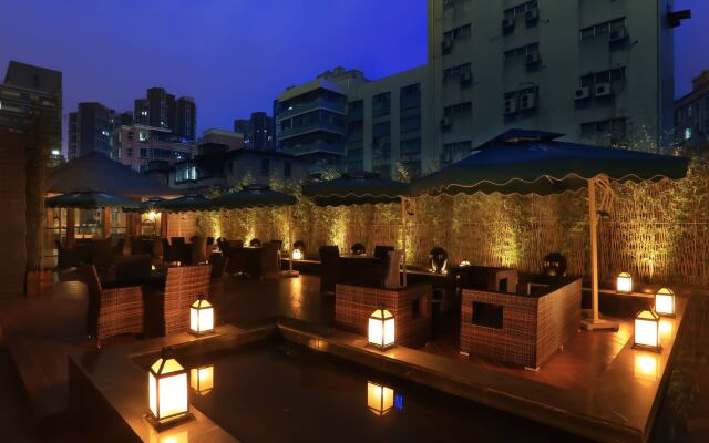 Relax Season Hotel Dongmen
