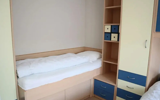 Apartment in Nieuwpoort With Garden