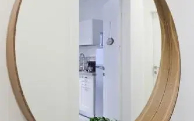 Sun Bay Studio Apartments