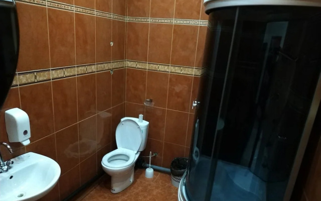 Отель «Лира»