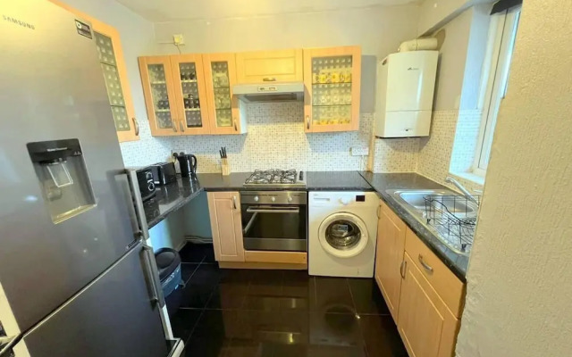 Remarkable 2-bed Apartment in London