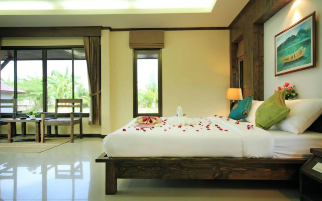 The Villa Laemhin Lagoon Resort