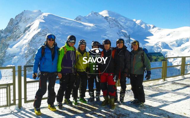 Les Balcons du Savoy