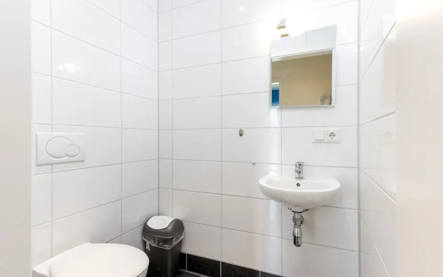 Nature Park Hillside Bungalow