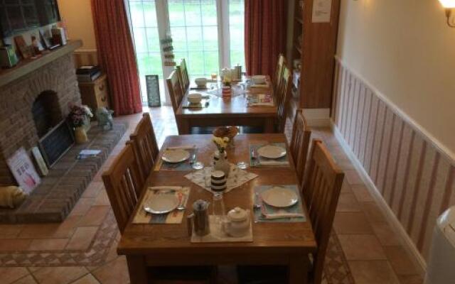Holmsleigh House