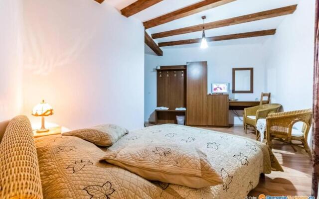 Pensiunea Casa Zmeilor