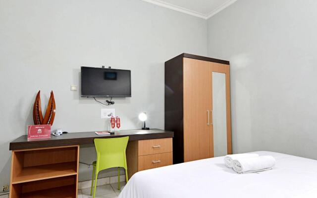 ZEN Rooms Godean