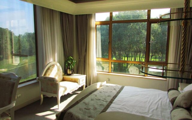 Oriental Phoenix International Country Club
