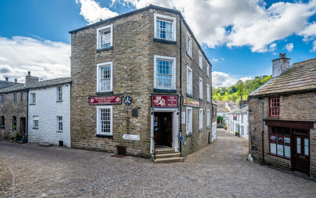 George and Dragon Dent