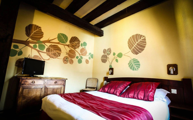 Hotel De La Couronne