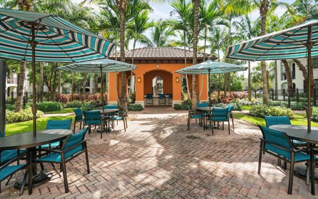 Kasa Hollywood Fort Lauderdale