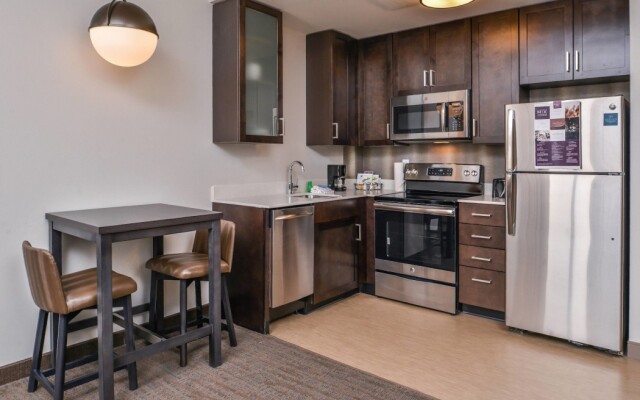 Courtyard by Marriott Charlotte Northlake