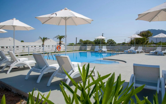 Evelyn Hotel