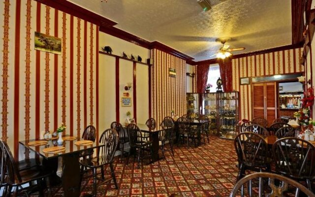 Shazron Guest House