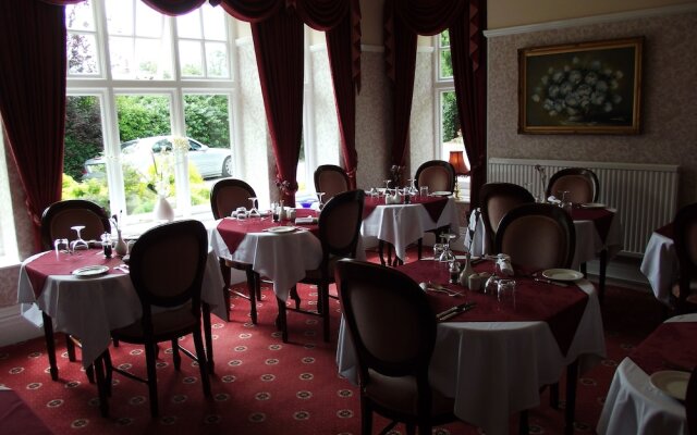 Channel House Hotel