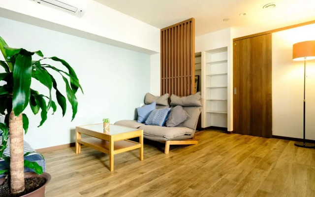 Home n Lounge