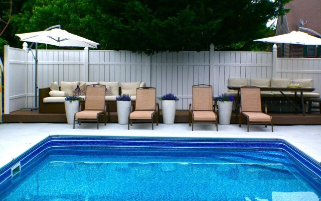 Charles and Charles MV