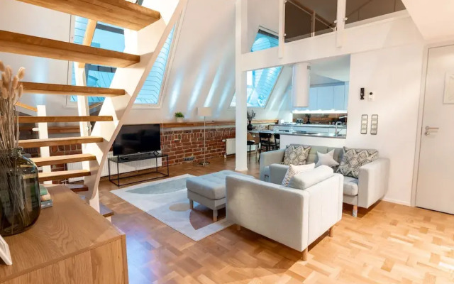 2ndhomes Bright & Modern 107m2 Penthouse