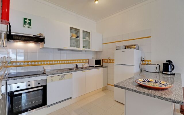Armacao de Pera with Pool by Homing