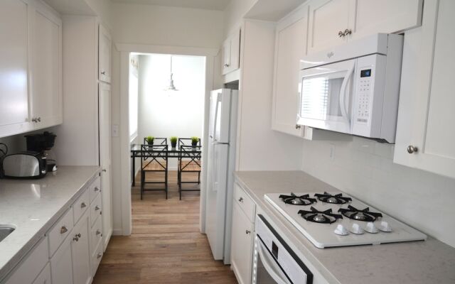 40th St B (68417)