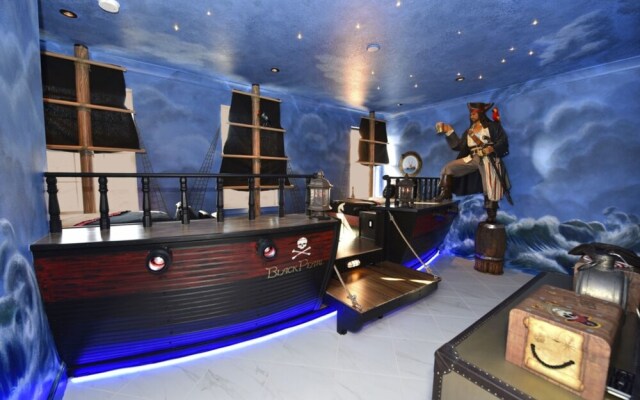 Festival Resort Three-bedroom