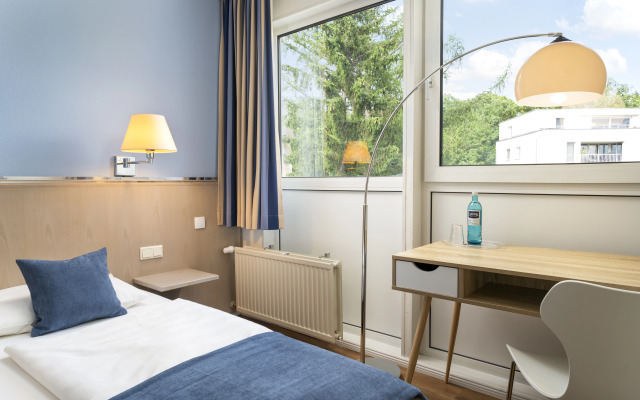 NOVALIS Hotel by AURUM Dresden