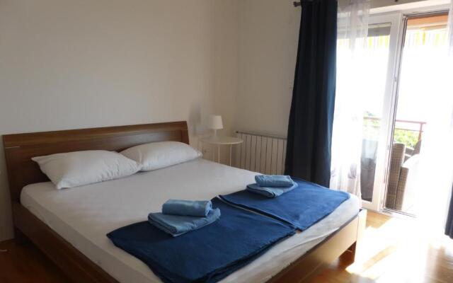 Apartments Adria
