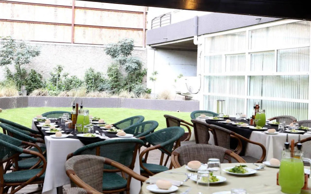Hotel Capital San Pablo