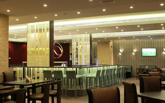The George Hotel