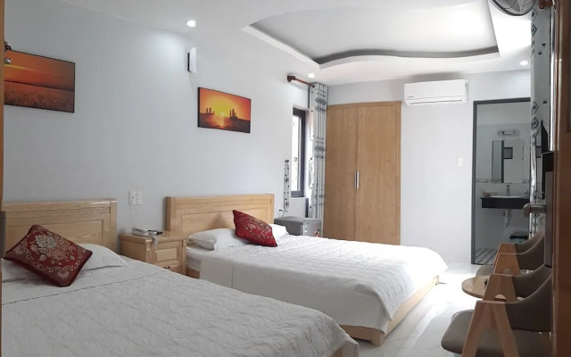 Ninh Giang Hotel