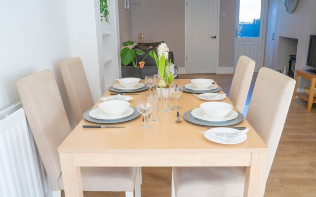 Stay @17 Cross St Tamworth