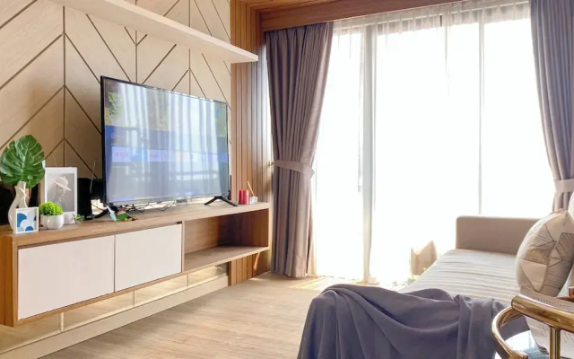 Modern Look 2Br At Puri Garden Apartment