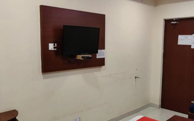 OYO 23687 Kumaran Millennium Residency