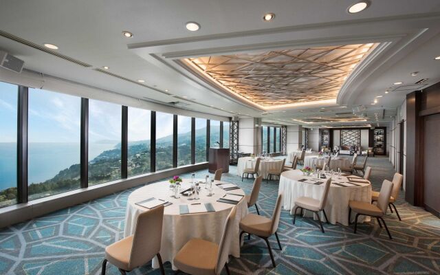 Hilton Odawara Resort & Spa