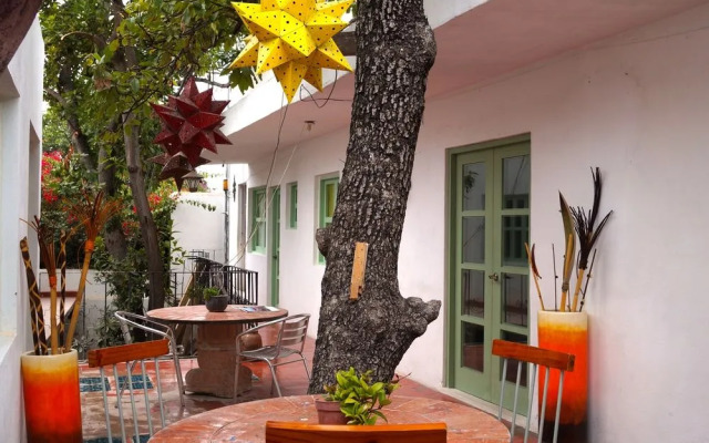 Hotel Aqui es Mexico