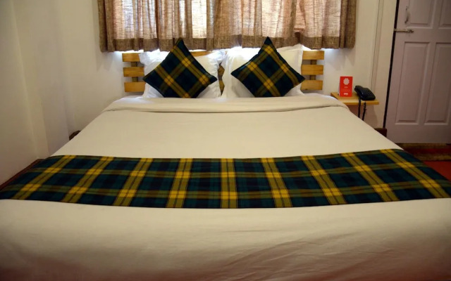 OYO 5034 Living Roof